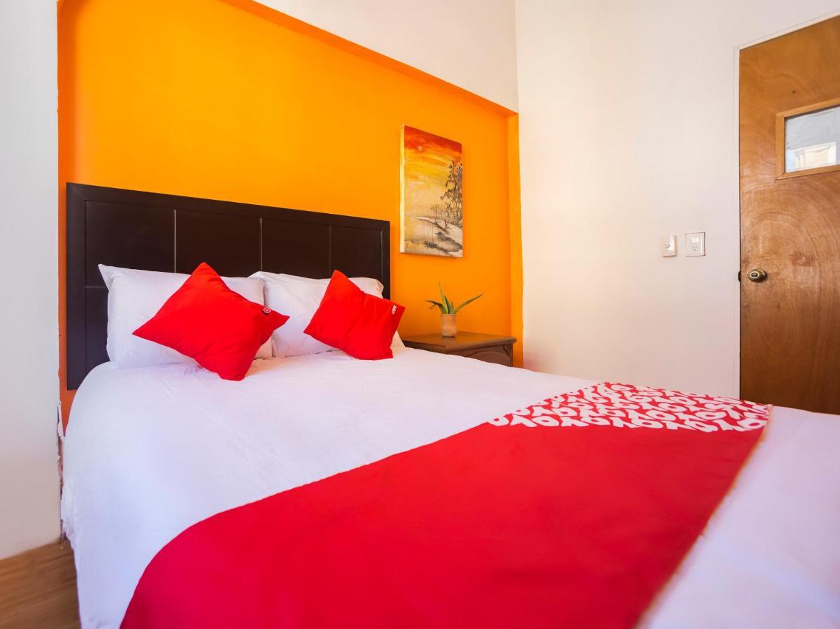 Oyo Hotel Hare Krishna Monterrey Extérieur photo